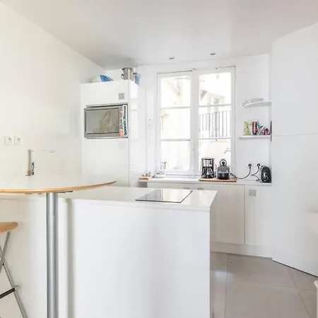 Appartement Superbe Champs Elysees Parijs